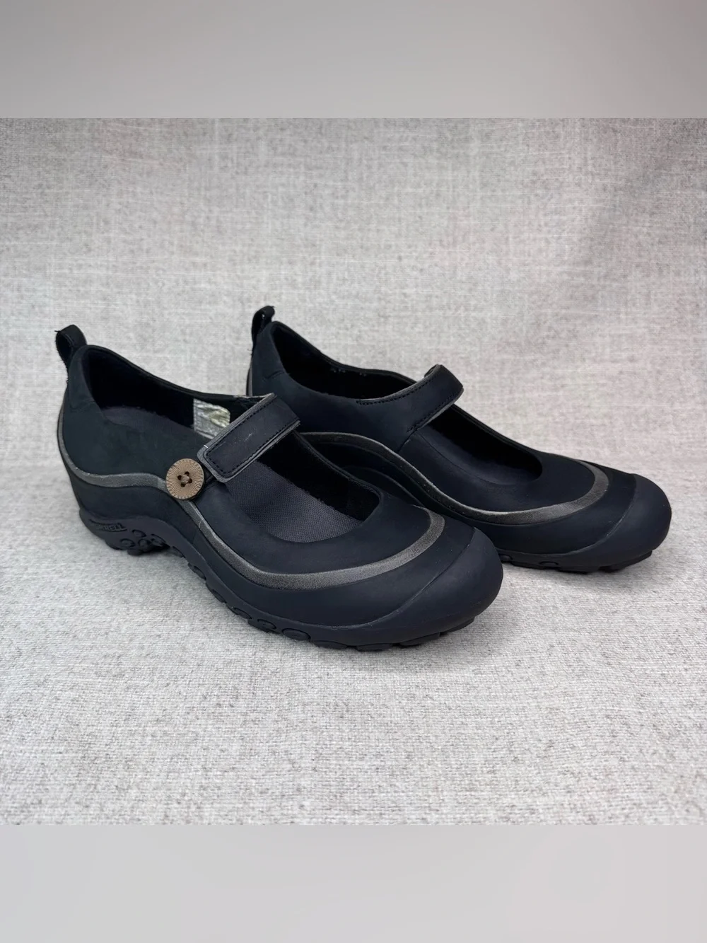 Merrell Plaza Emme‎ Mary Jane Shoes black leather button closure size 8.5/39